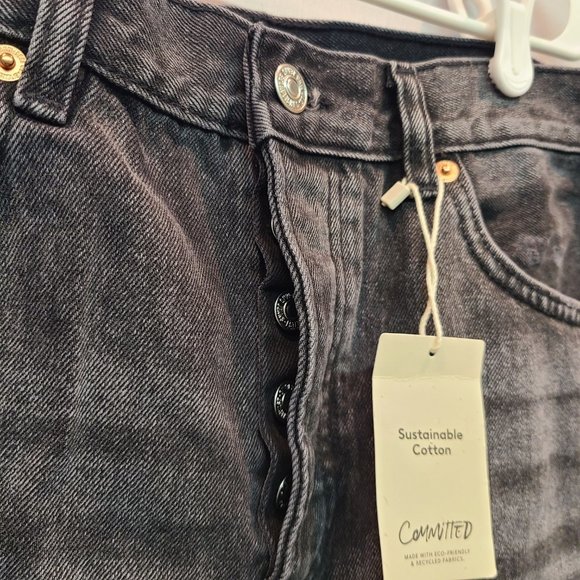 MNG Mango Jean Skirt Black Distressed Mini Raw Hem Button Fly Womens Large NWT - Picture 2 of 12